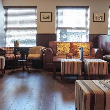 Dalton Inn Hotel Claremorris Esterno foto