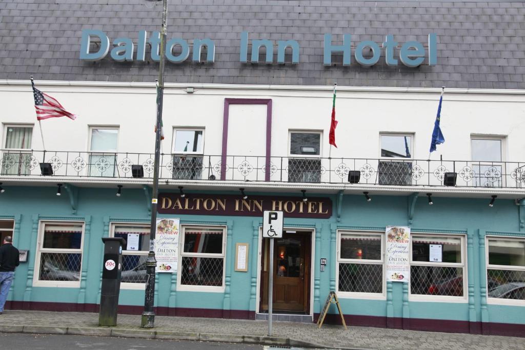 Dalton Inn Hotel Claremorris Esterno foto
